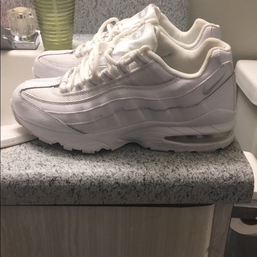 AirMax95 - Picture 1 of 4